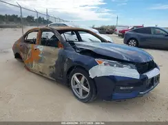 1HGCR2F59HA134529 2017 HONDA ACCORD
