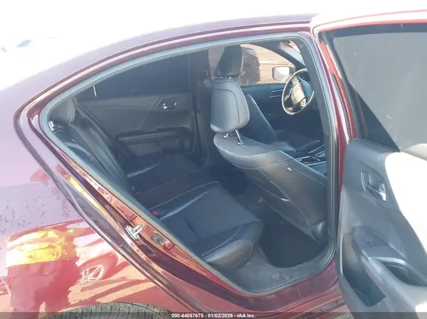 1HGCR2F59HA155896 2017 HONDA ACCORD - Image 8