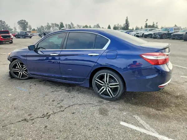 1HGCR2F59HA172214 2017 HONDA ACCORD - Image 2