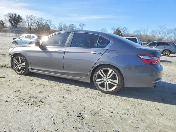 1HGCR2F59HA173024 2017 HONDA ACCORD - Image 2