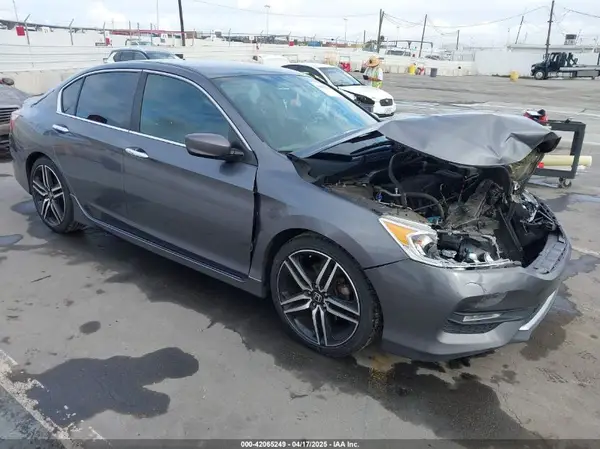 1HGCR2F59HA190373 2017 HONDA ACCORD - Image 1