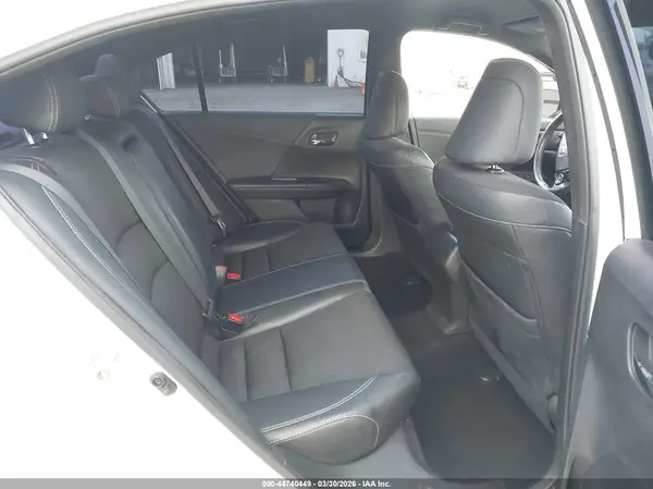 1HGCR2F59HA205793 2017 HONDA ACCORD - Image 8