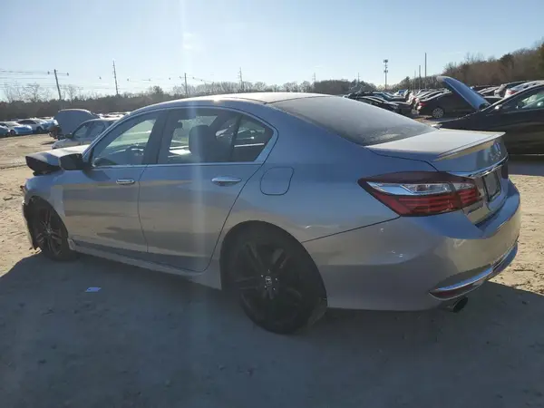 1HGCR2F59HA224764 2017 HONDA ACCORD - Image 2