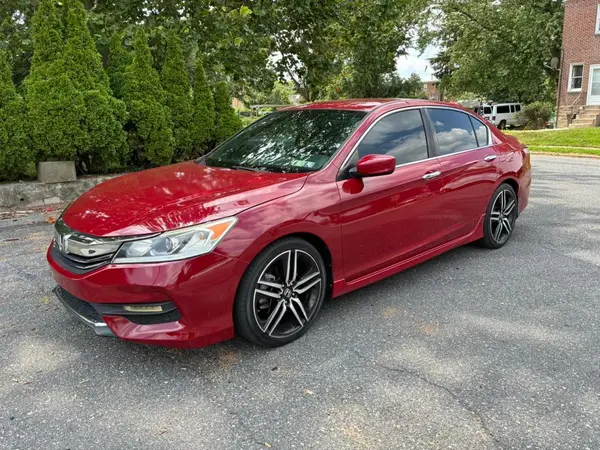 1HGCR2F59HA224960 2017 HONDA ACCORD - Image 2