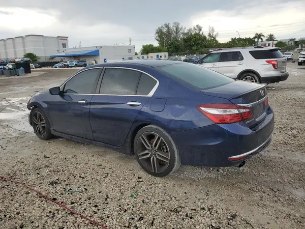 1HGCR2F59HA226563 2017 HONDA ACCORD - Image 2