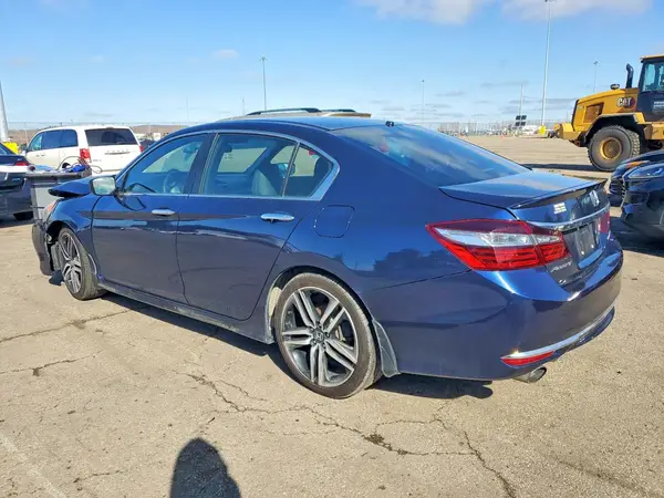 1HGCR2F59HA233237 2017 HONDA ACCORD - Image 2