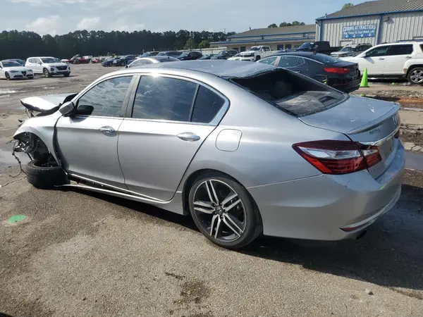 1HGCR2F59HA239698 2017 HONDA ACCORD - Image 2