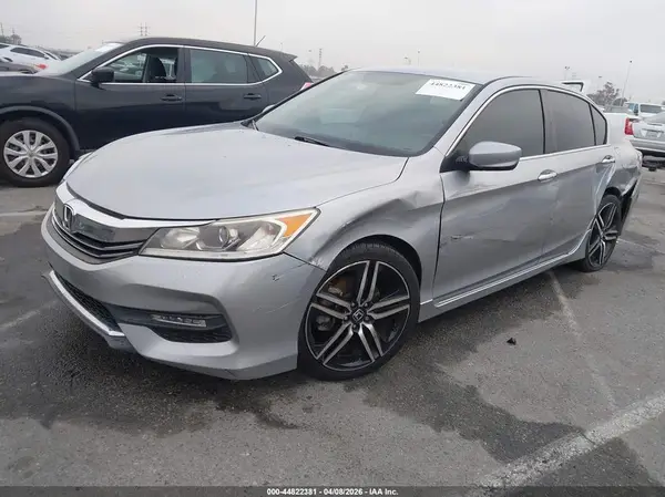 1HGCR2F59HA254427 2017 HONDA ACCORD - Image 2