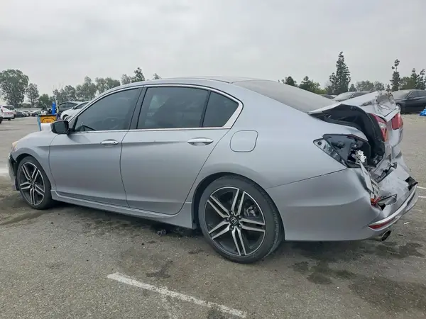 1HGCR2F59HA255836 2017 HONDA ACCORD - Image 2