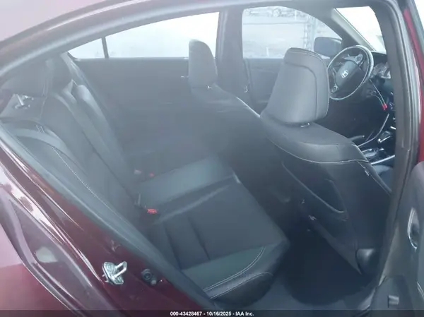 1HGCR2F59HA270319 2017 HONDA ACCORD - Image 8