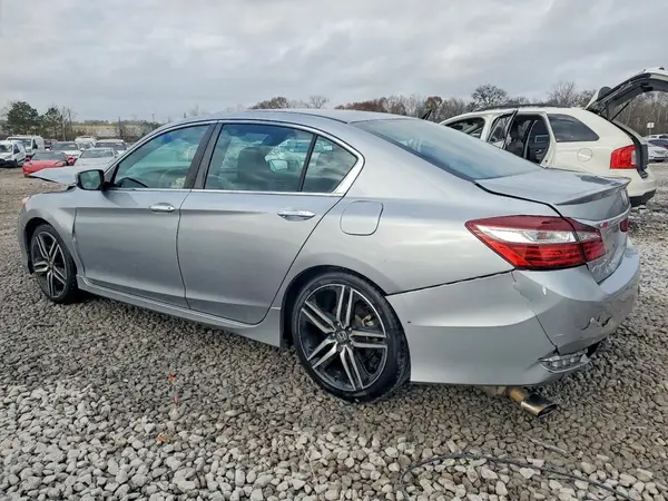 1HGCR2F59HA281367 2017 HONDA ACCORD - Image 2
