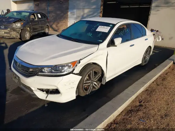 1HGCR2F59HA291087 2017 HONDA ACCORD - Image 2