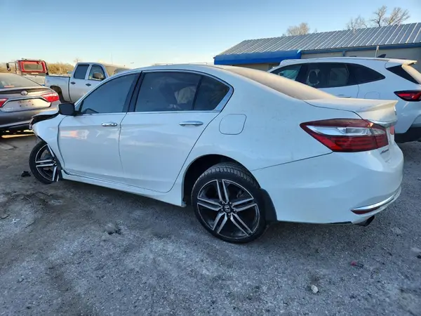 1HGCR2F59HA293602 2017 HONDA ACCORD - Image 2