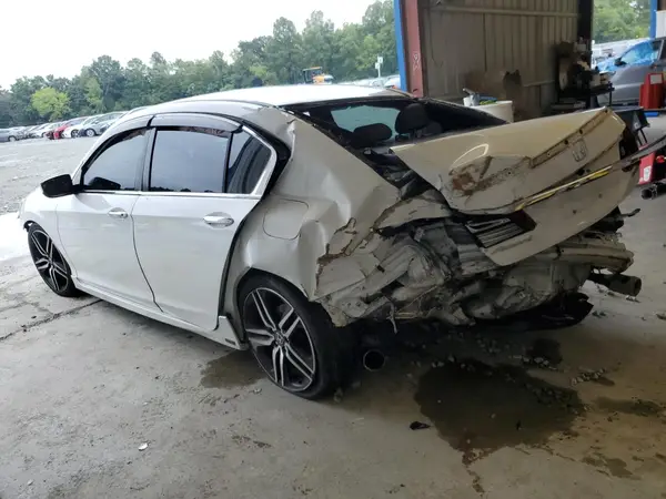 1HGCR2F59HA305828 2017 HONDA ACCORD - Image 2