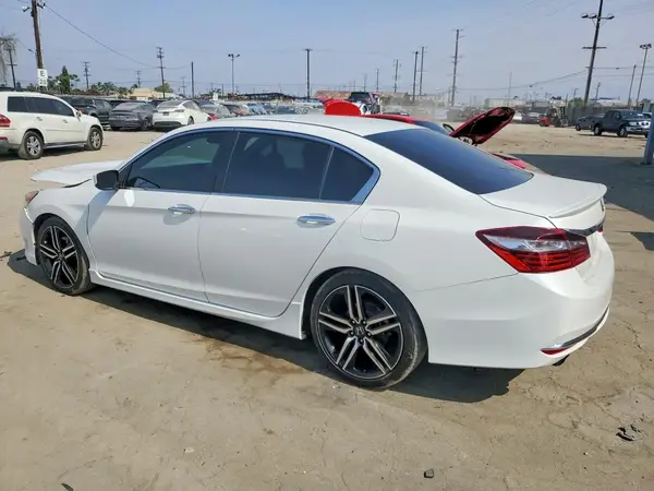 1HGCR2F59HA306042 2017 HONDA ACCORD - Image 2