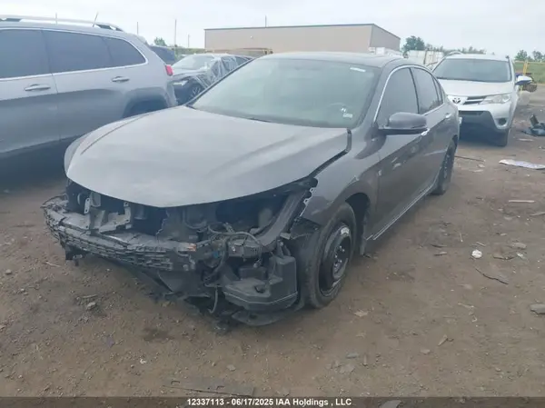 1HGCR2F59HA806038 2017 HONDA ACCORD - Image 2