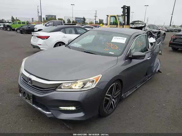 1HGCR2F5XGA045177 2016 HONDA ACCORD - Image 2