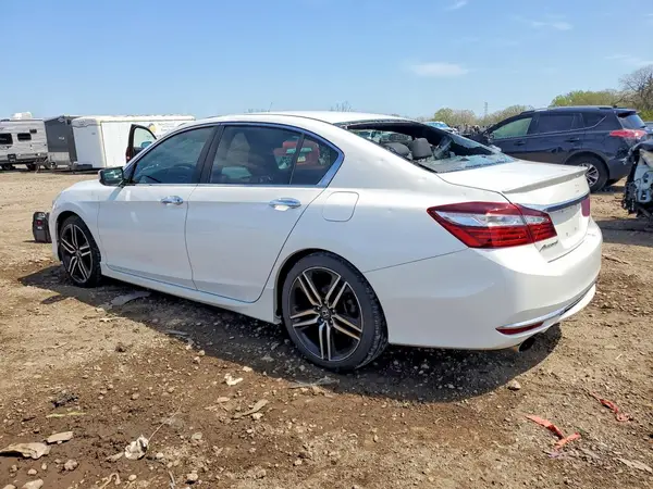 1HGCR2F5XGA049133 2016 HONDA ACCORD - Image 2