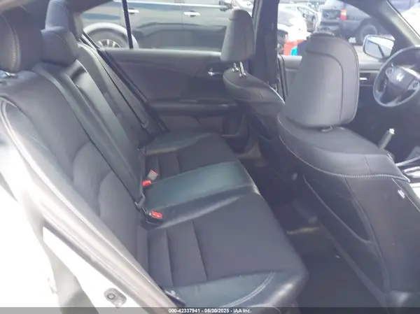 1HGCR2F5XGA083170 2016 HONDA ACCORD - Image 8