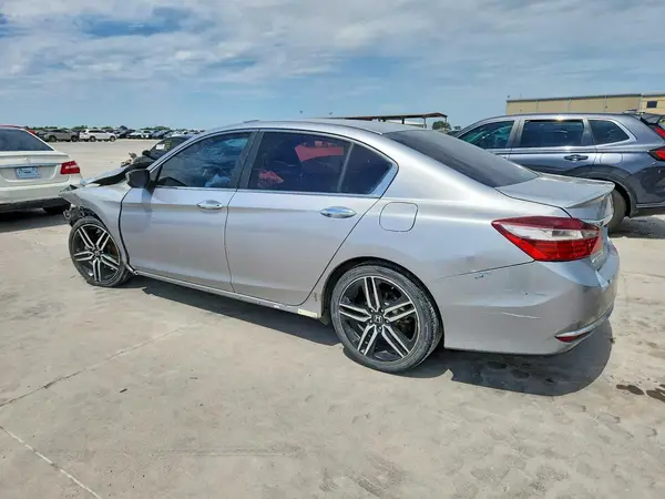 1HGCR2F5XGA098042 2016 HONDA ACCORD - Image 2