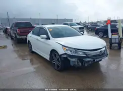 1HGCR2F5XGA113915 2016 HONDA ACCORD
