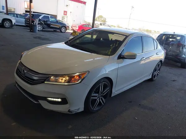 1HGCR2F5XGA120430 2016 HONDA ACCORD - Image 2