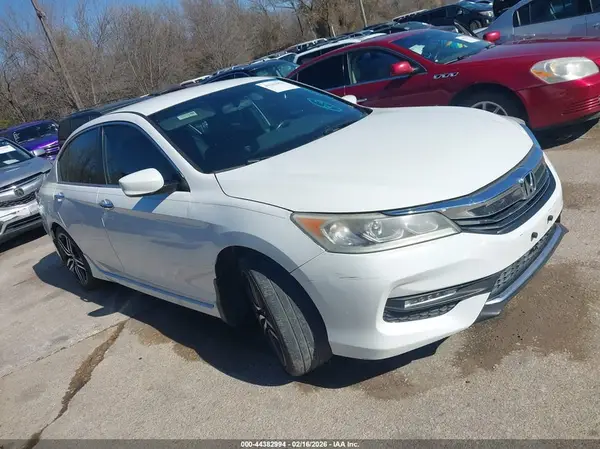 1HGCR2F5XGA157686 2016 HONDA ACCORD - Image 1