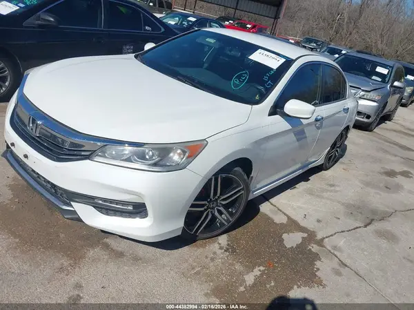 1HGCR2F5XGA157686 2016 HONDA ACCORD - Image 2