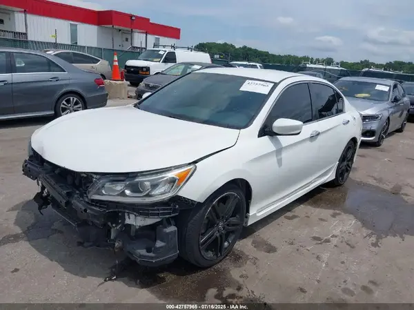 1HGCR2F5XGA180207 2016 HONDA ACCORD - Image 2
