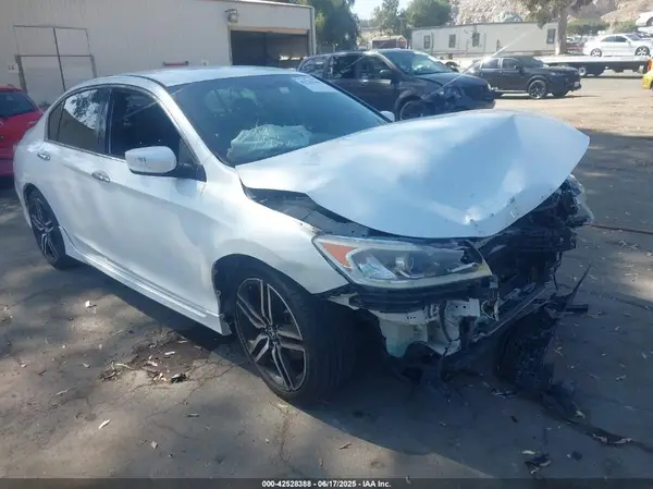 1HGCR2F5XGA189683 2016 HONDA ACCORD - Image 1
