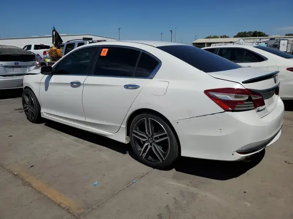 1HGCR2F5XGA193541 2016 HONDA ACCORD - Image 2