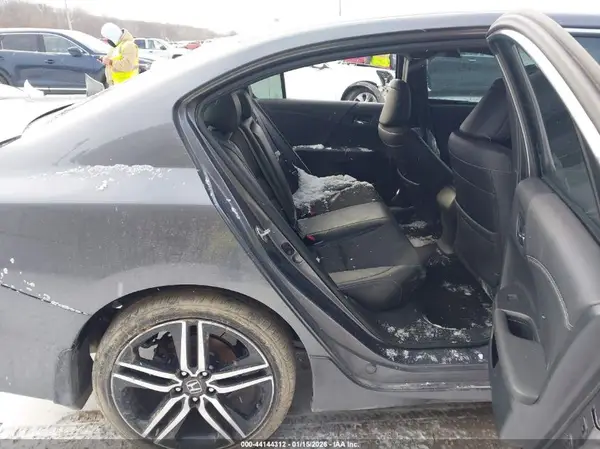 1HGCR2F5XGA204229 2016 HONDA ACCORD - Image 8
