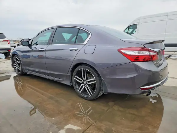 1HGCR2F5XGA212606 2016 HONDA ACCORD - Image 2