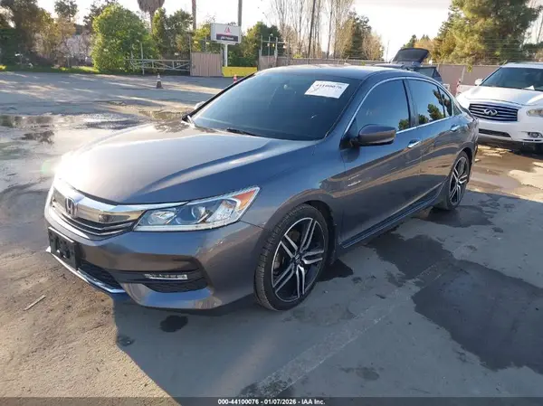 1HGCR2F5XGA236730 2016 HONDA ACCORD - Image 2