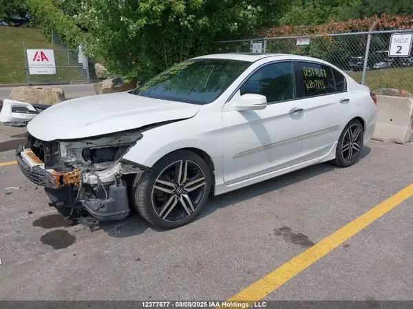 1HGCR2F5XGA807813 2016 HONDA ACCORD - Image 2