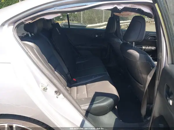 1HGCR2F5XHA001858 2017 HONDA ACCORD - Image 8