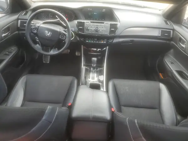 1HGCR2F5XHA013623 2017 HONDA ACCORD - Image 8