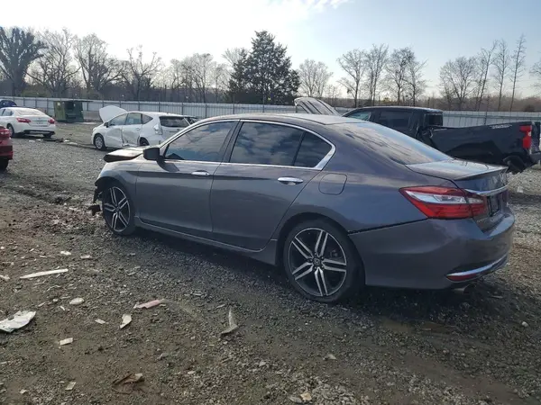 1HGCR2F5XHA016795 2017 HONDA ACCORD - Image 2