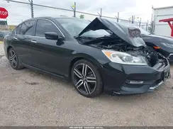 1HGCR2F5XHA022709 2017 HONDA ACCORD