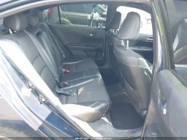 1HGCR2F5XHA028428 2017 HONDA ACCORD - Image 8