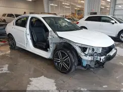 1HGCR2F5XHA032723 2017 HONDA ACCORD