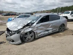 1HGCR2F5XHA046671 2017 HONDA ACCORD