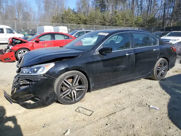 1HGCR2F5XHA049313 2017 HONDA ACCORD - Image 1