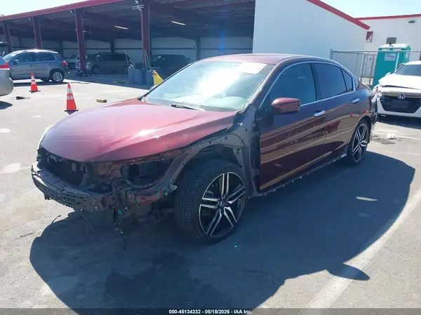 1HGCR2F5XHA061896 2017 HONDA ACCORD - Image 2