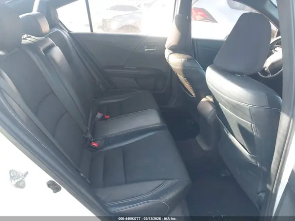 1HGCR2F5XHA063762 2017 HONDA ACCORD - Image 8
