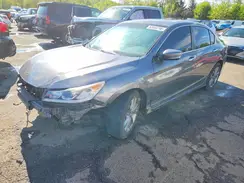 1HGCR2F5XHA070694 2017 HONDA ACCORD