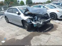 1HGCR2F5XHA082814 2017 HONDA ACCORD