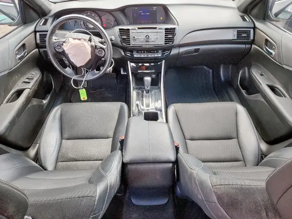 1HGCR2F5XHA083672 2017 HONDA ACCORD - Image 8