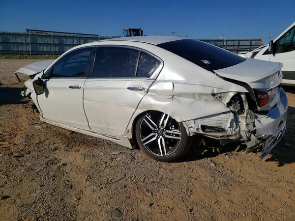 1HGCR2F5XHA088936 2017 HONDA ACCORD - Image 2