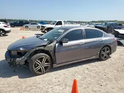 1HGCR2F5XHA092467 2017 HONDA ACCORD